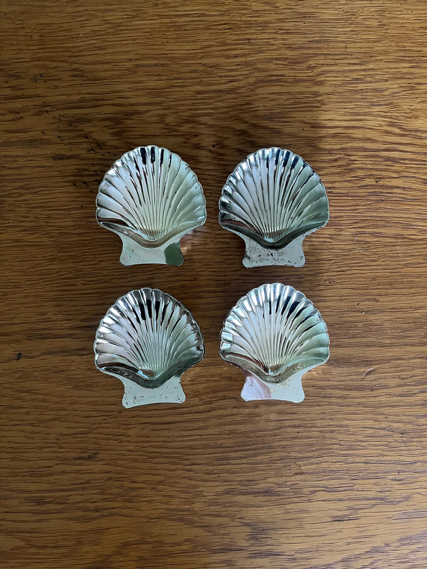 (4) Scallop Caviar/Trinket Dishes