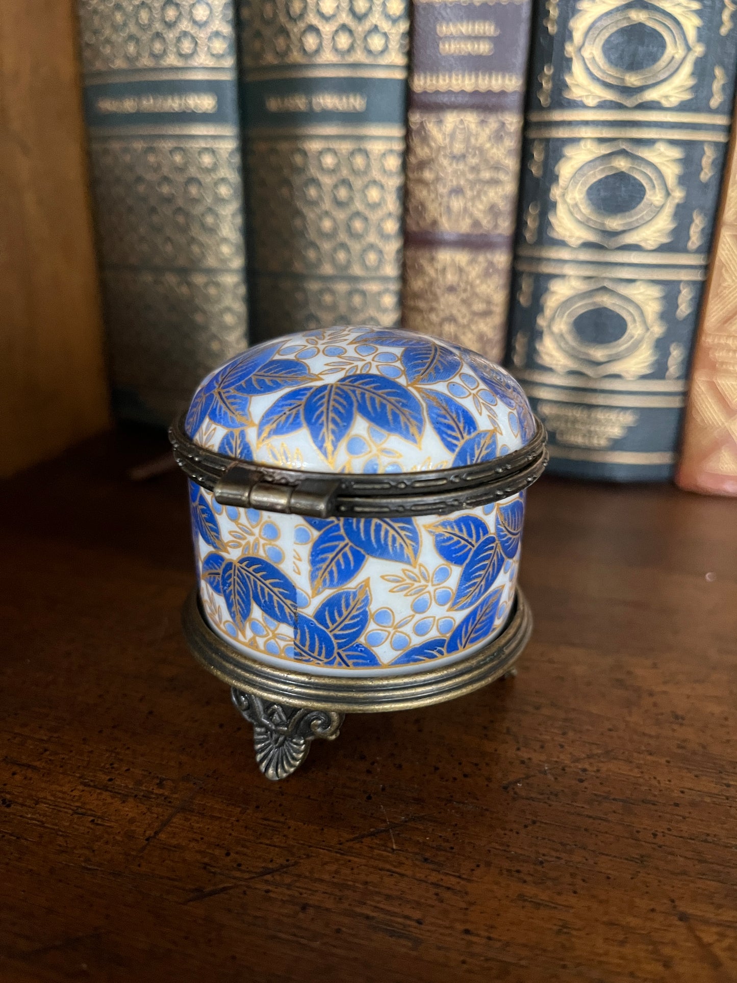 Cobalt Blue & Gold Leaf Motif Porcelain Trinket Box