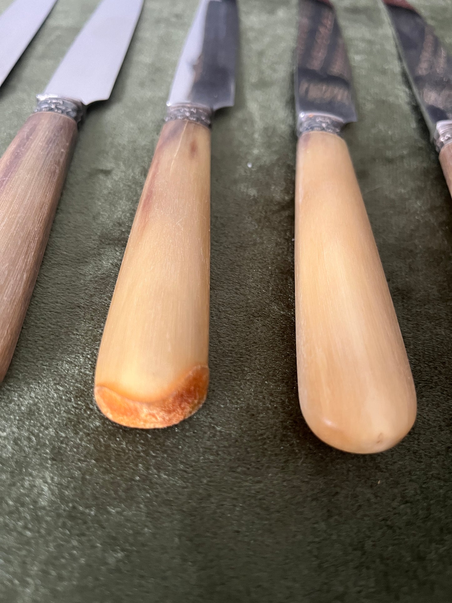 Vintage Stainless Steel French Knife Set With Horn Handles