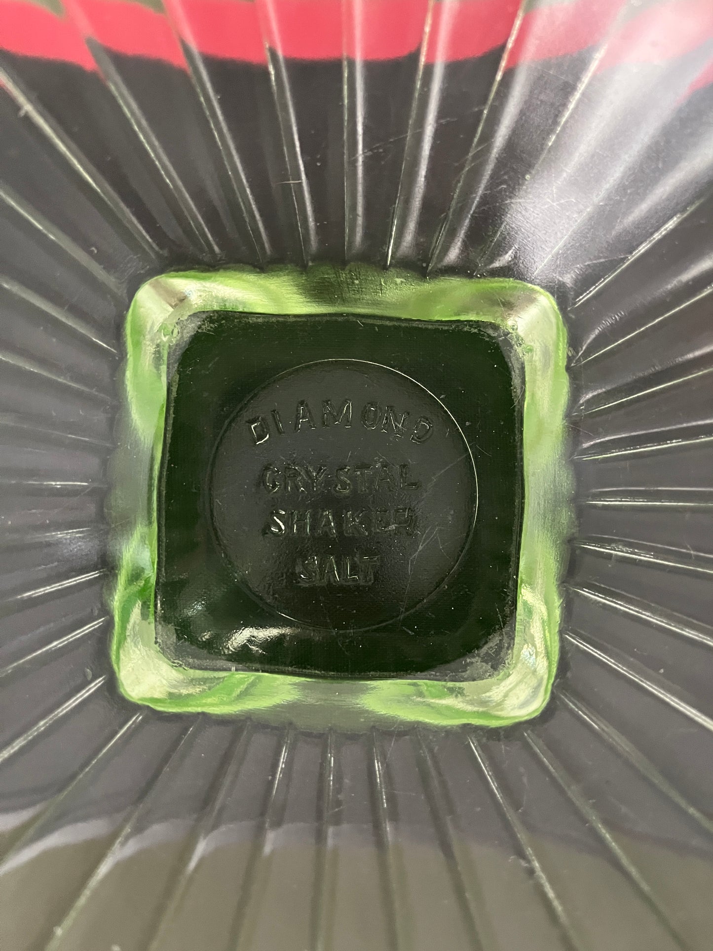 Diamond Shaker Salt Uranium Bowl