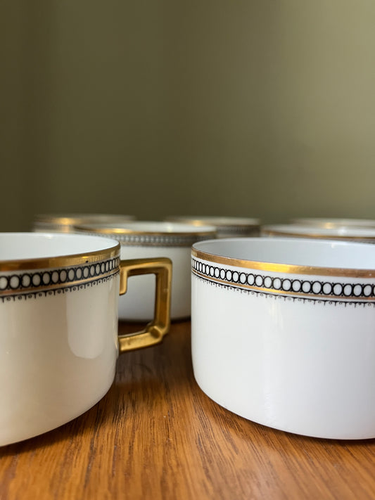 (8) Heinrich H&Co Bavaria Imperial Teacups