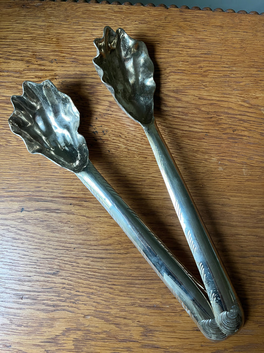 GoGo Oyster Shell Serving Utensils
